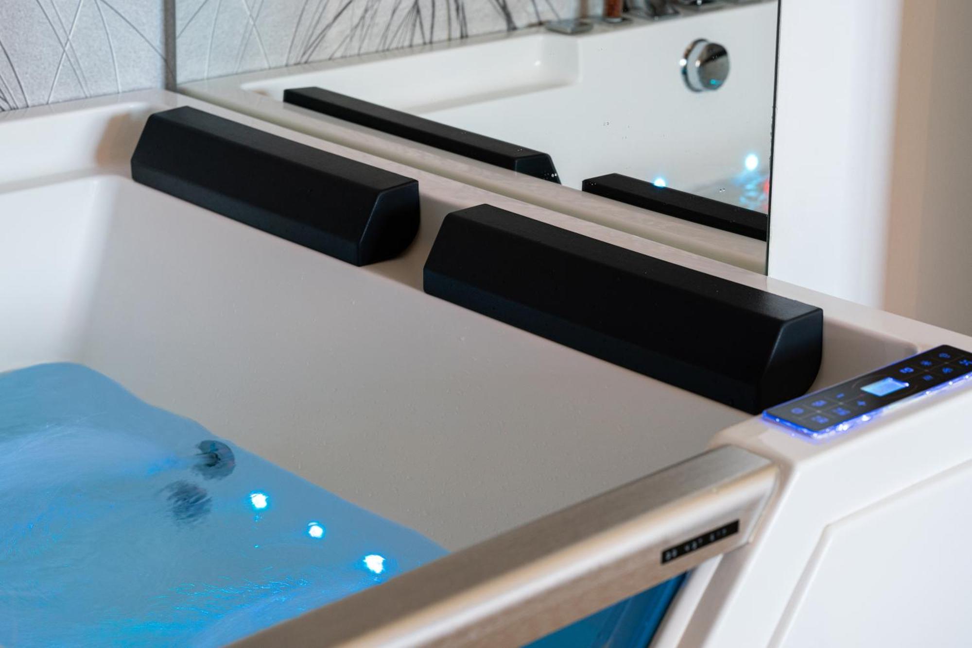 Apartament Z Jacuzzi & Sauna Chillout Колобжег Экстерьер фото